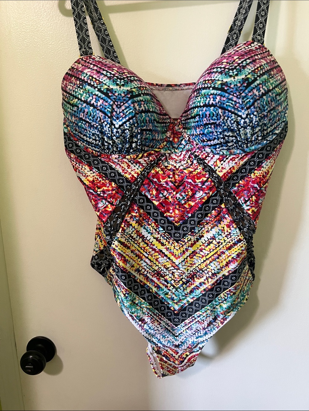 Swimsuits For All White Swimwear Tag Detail Size 22